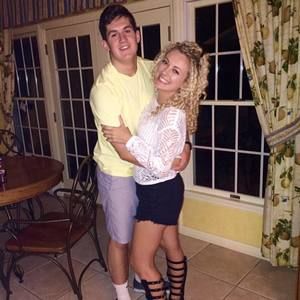 Meet your Posher, Jillian